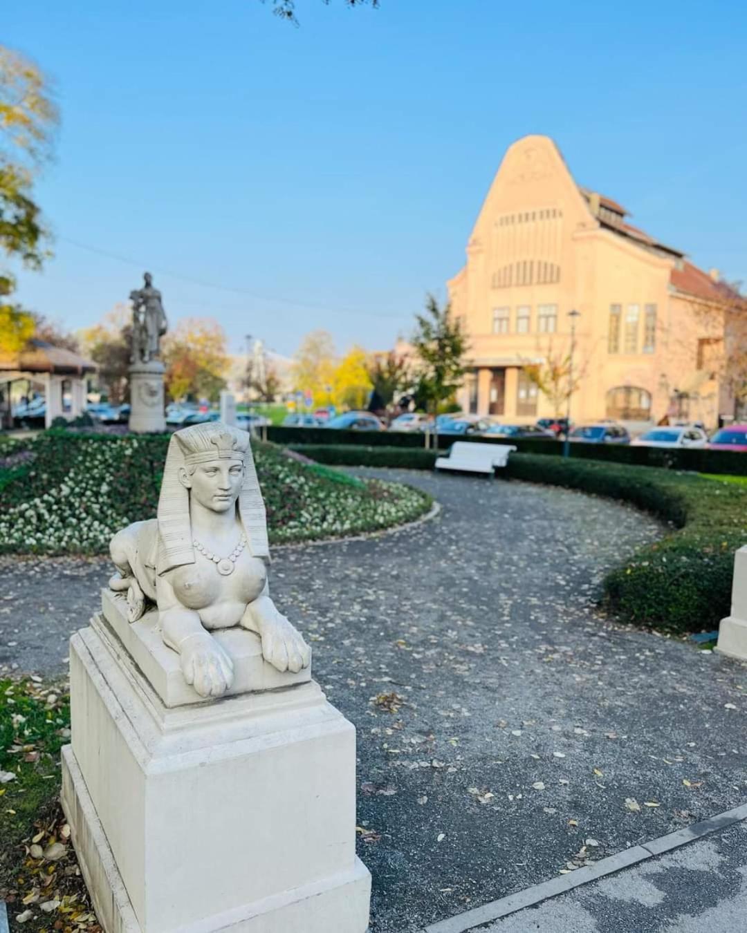 Agata,osijek, Self Check-in * Osijek